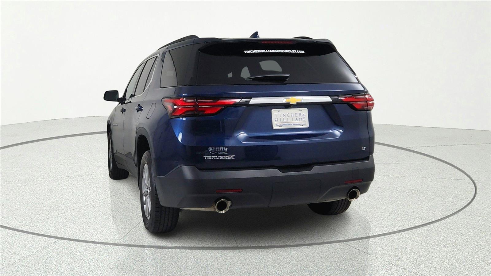 2023 Chevrolet Traverse 1LT - Photo 3