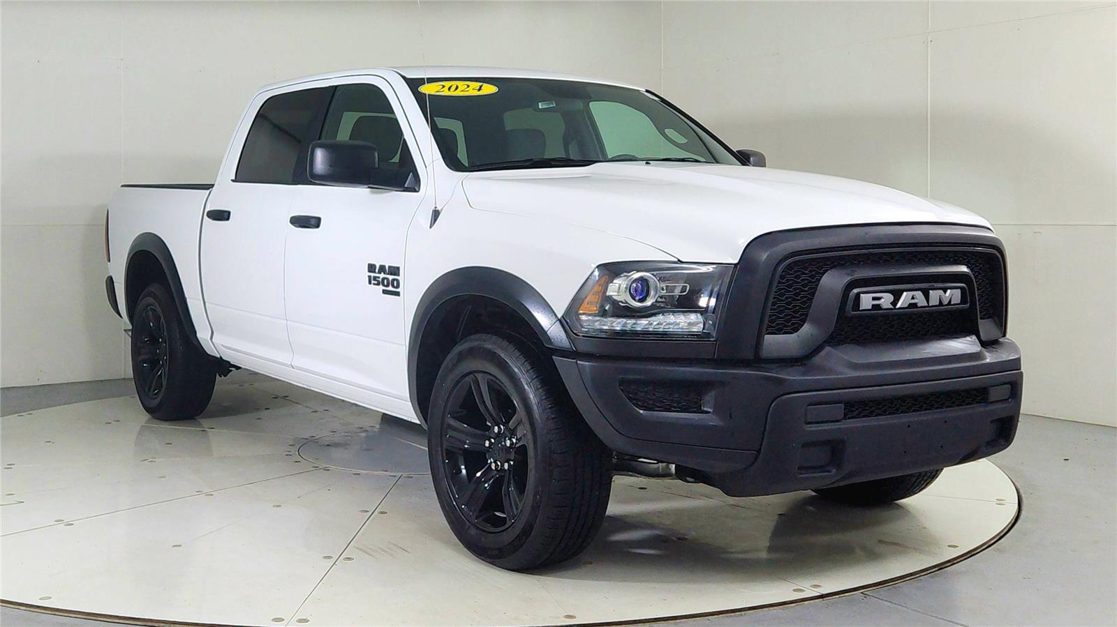 2024 RAM Ram 1500 Classic Warlock's photo