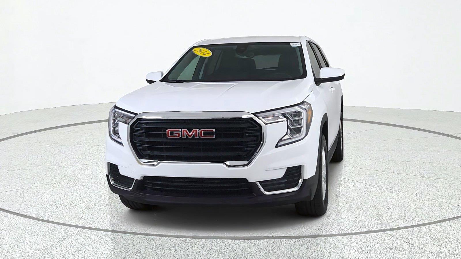 Used 2024 GMC Terrain SLE SUV