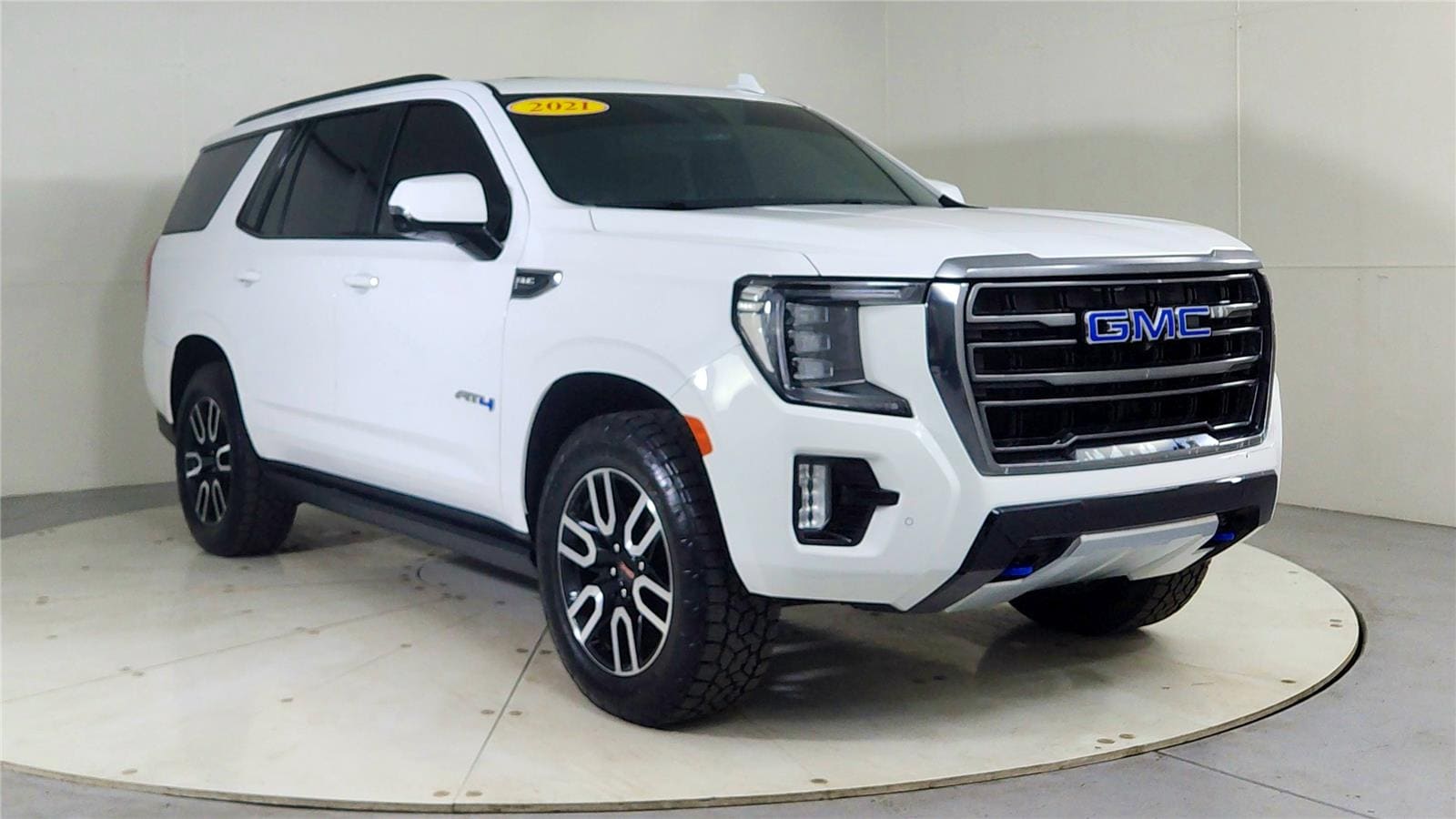 2021 GMC Yukon AT4's photo