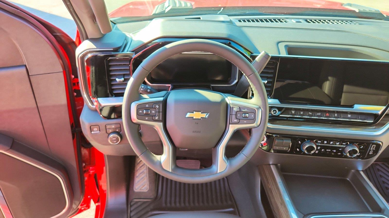 2026 Chevrolet Silverado 3500 HD LT - Photo 15