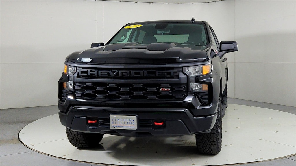 Used 2024 Chevrolet Silverado 1500 Custom Trail Boss Truck Crew Cab