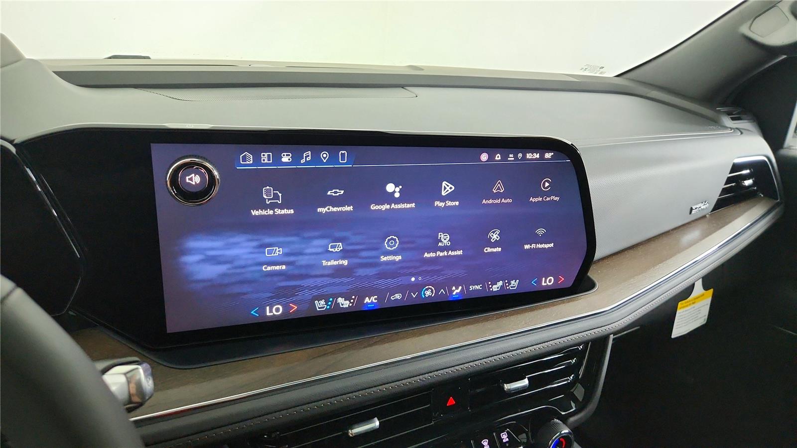 2026 Chevrolet Suburban High Country - Photo 35