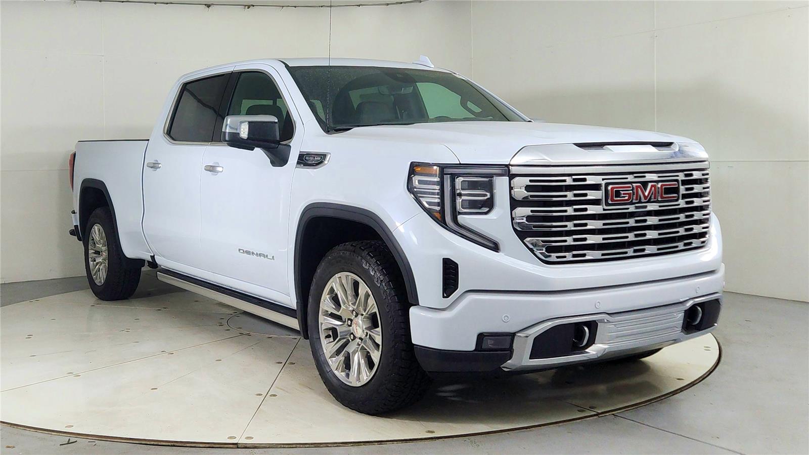 2026 GMC Sierra 1500 Denali's photo