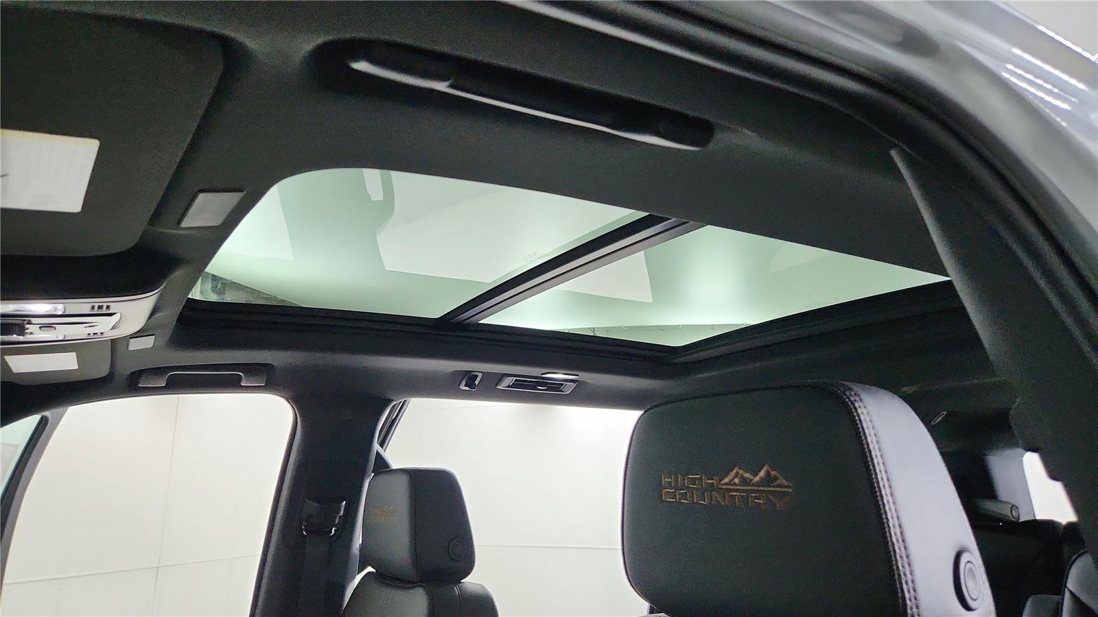 2026 Chevrolet Suburban High Country - Photo 20