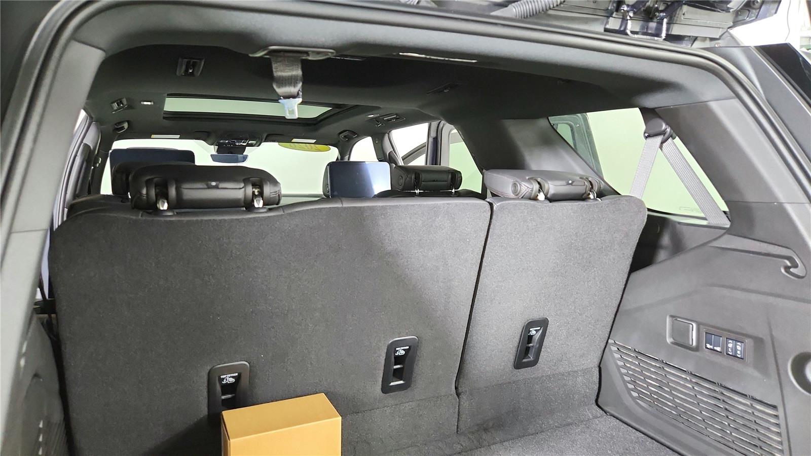 2026 Chevrolet Tahoe High Country - Photo 29