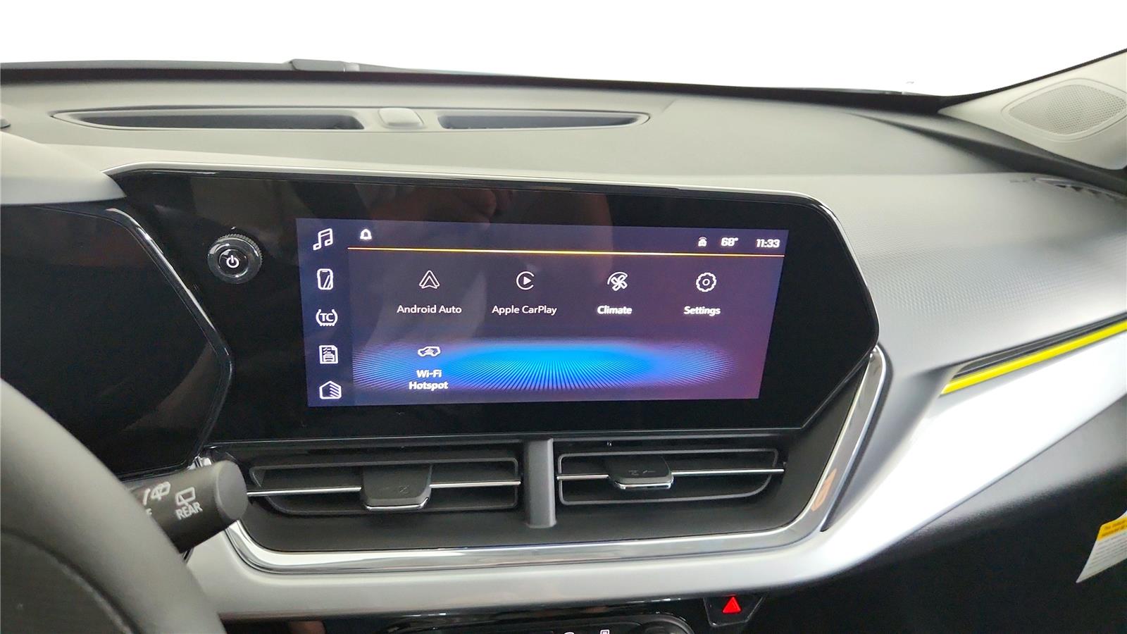 2026 Chevrolet Trax LT - Photo 24