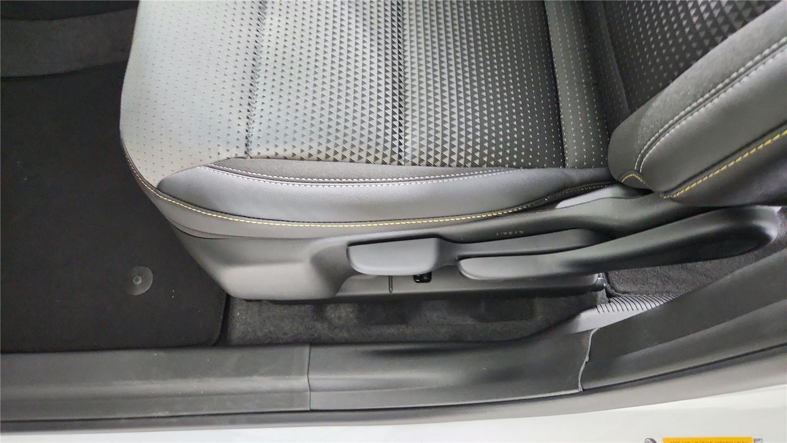 2026 Chevrolet Trax LT - Photo 11