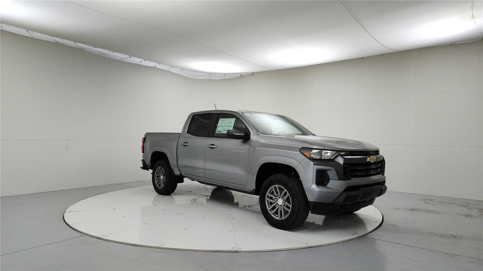 2024 Chevrolet Colorado LT's photo