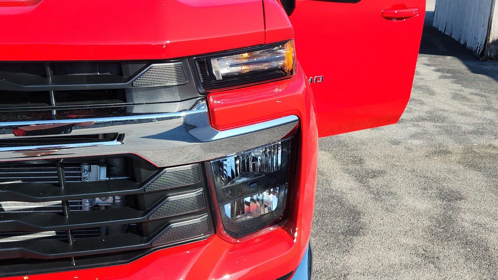 2026 Chevrolet Silverado 3500 HD LT - Photo 9