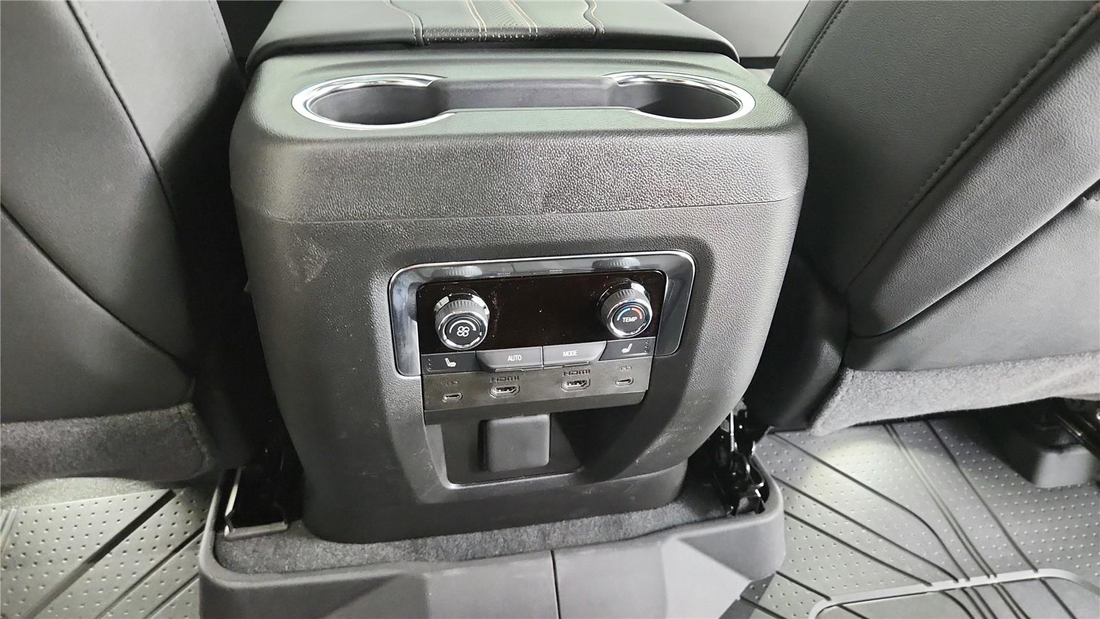 2026 Chevrolet Tahoe High Country - Photo 19