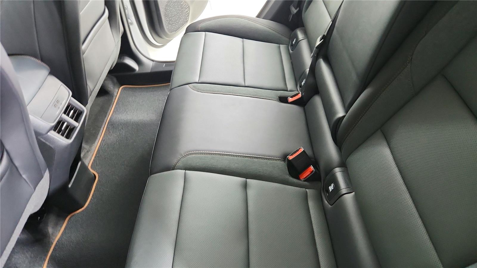 2026 GMC Terrain AT4 - Photo 13