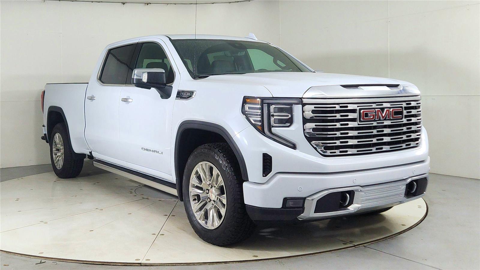 2026 GMC Sierra 1500 Denali's photo