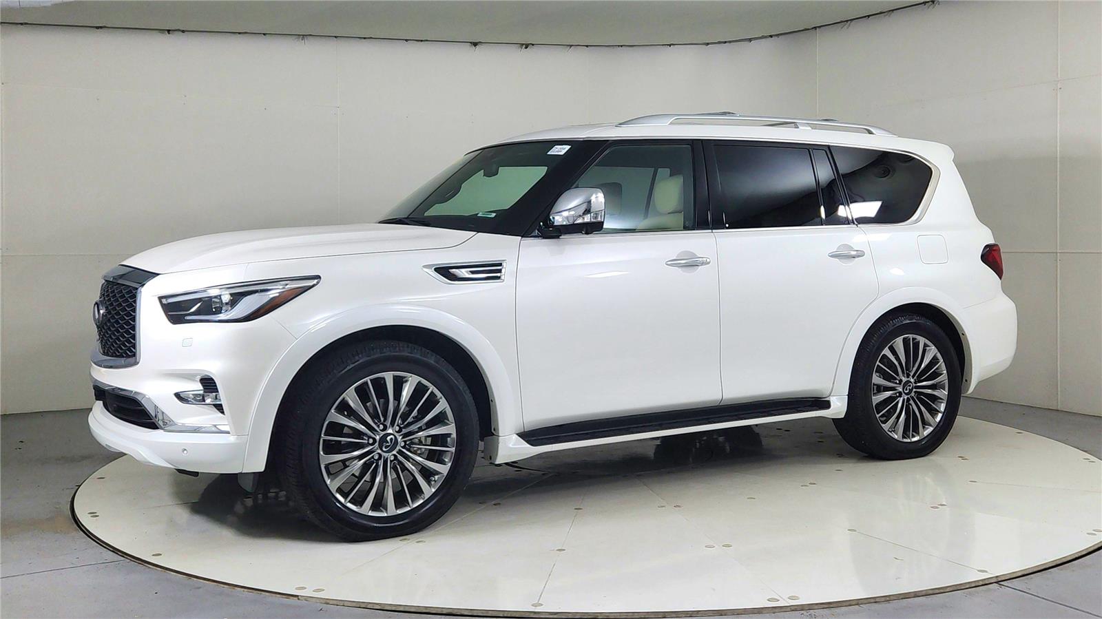 2021 Infiniti QX80 Sensory photo 3