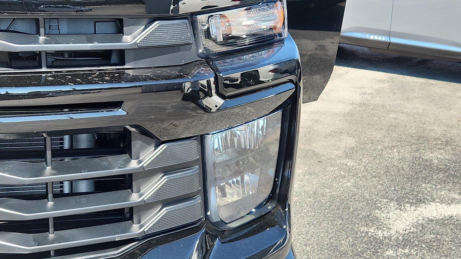 2026 Chevrolet Silverado 2500 HD Custom - Photo 9
