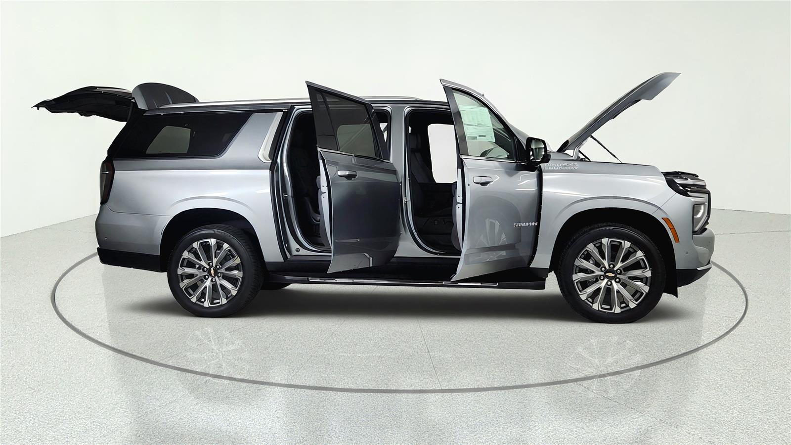 2026 Chevrolet Suburban High Country - Photo 15