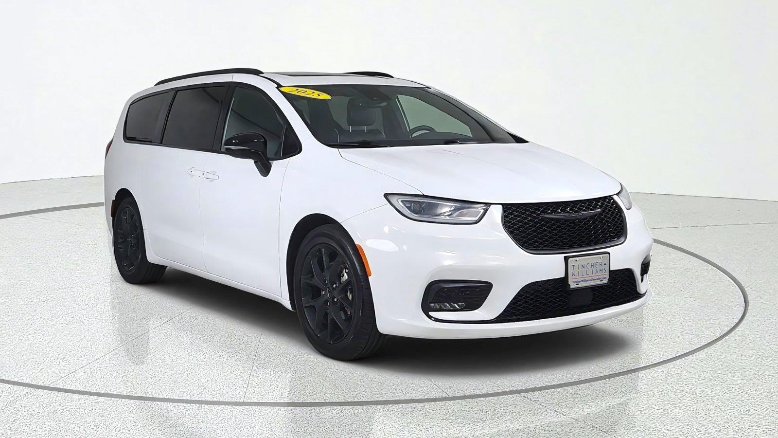 2025 Chrysler Pacifica Limited