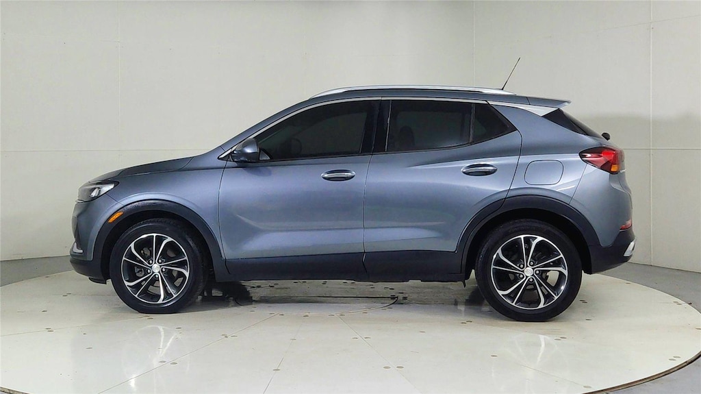 Used 2021 Buick Encore GX Essence SUV