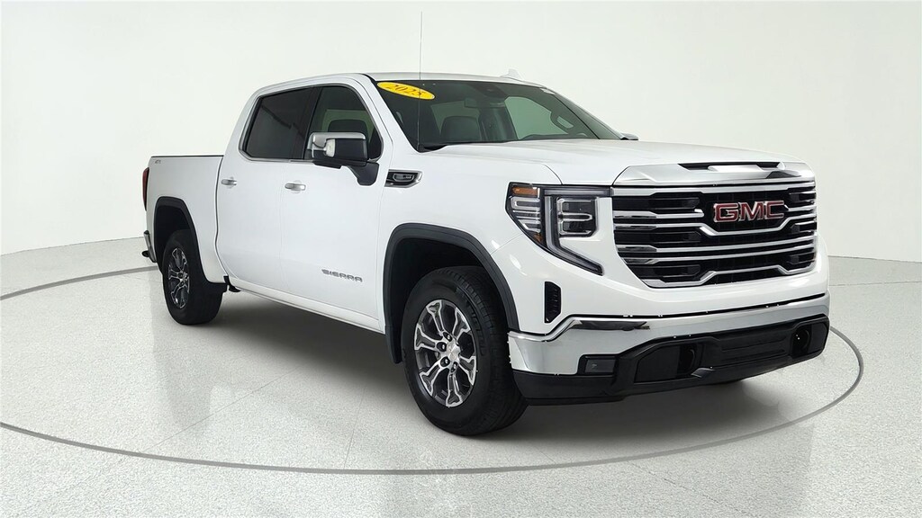 Used 2025 GMC Sierra 1500 SLT Truck Crew Cab