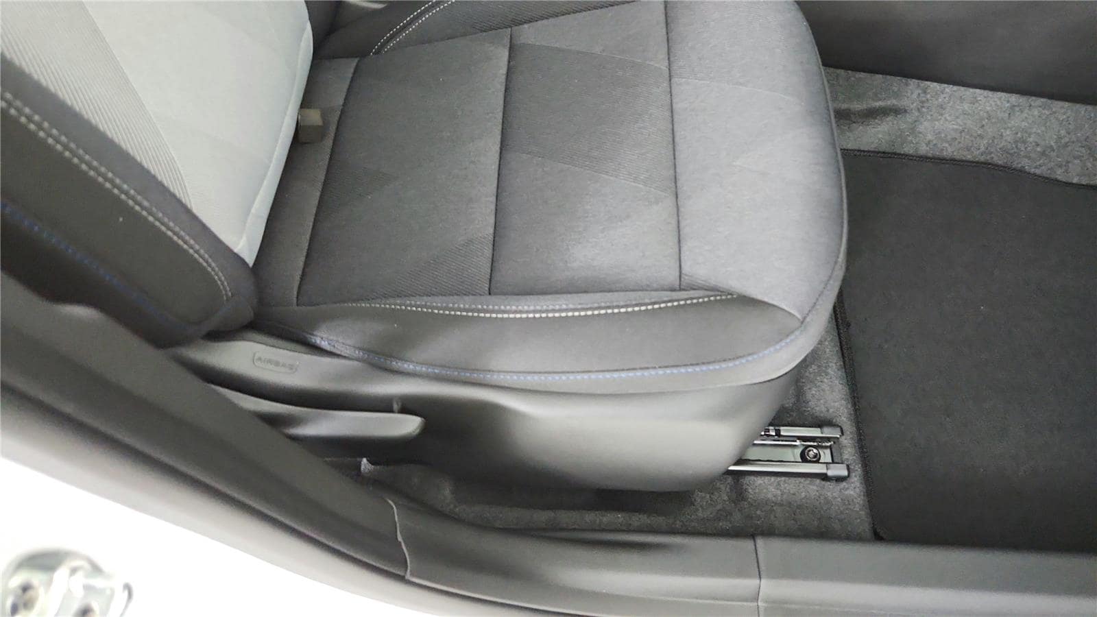 2026 Chevrolet Trax LS - Photo 25