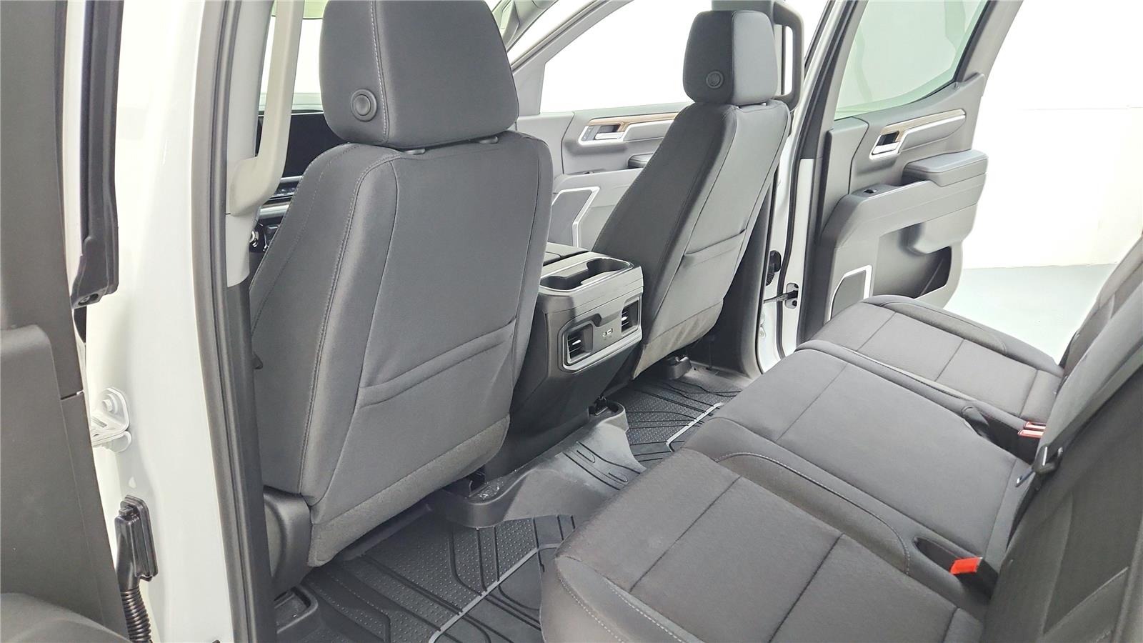 2026 Chevrolet Silverado 1500 LT - Photo 24