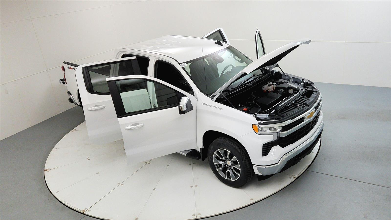 2026 Chevrolet Silverado 1500 LT - Photo 15