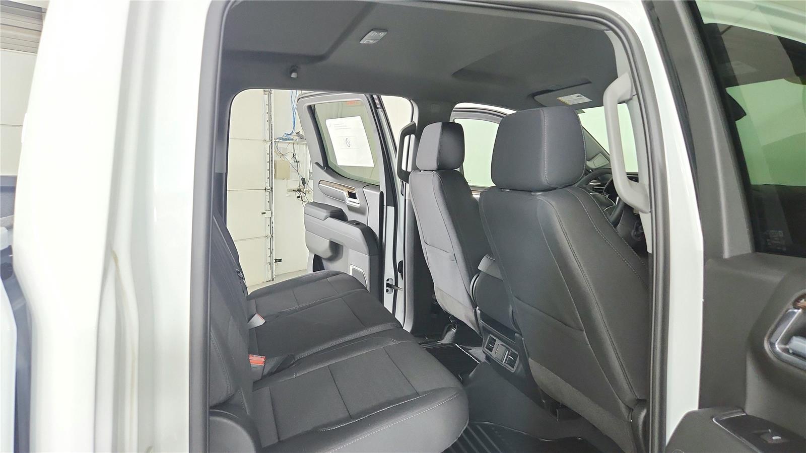 2026 GMC Sierra 1500 SLE - Photo 21