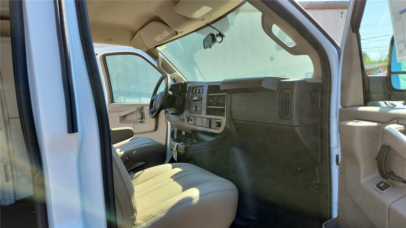 2026 GMC Savana Cargo Work Van - Photo 19
