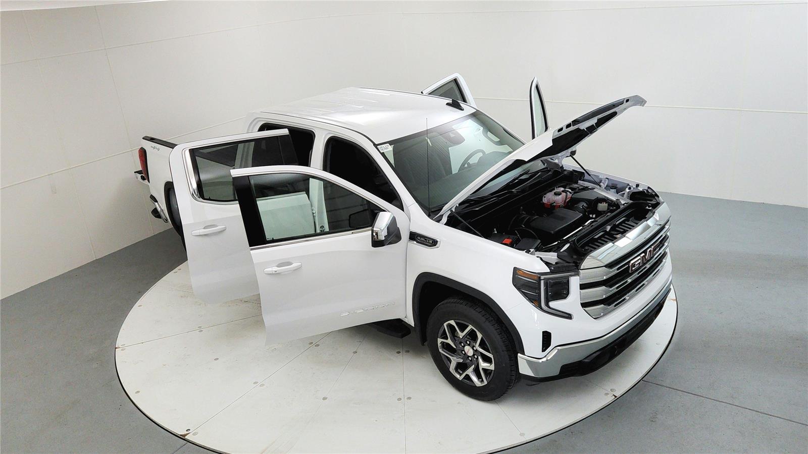 2026 GMC Sierra 1500 SLE - Photo 19
