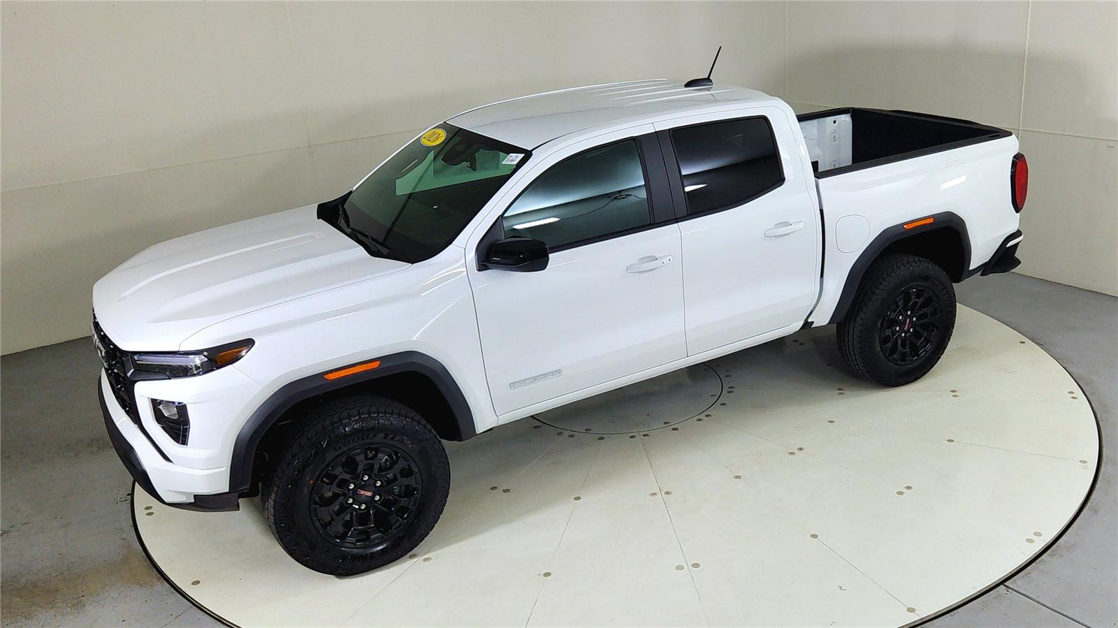 2026 GMC Canyon Elevation - Photo 18