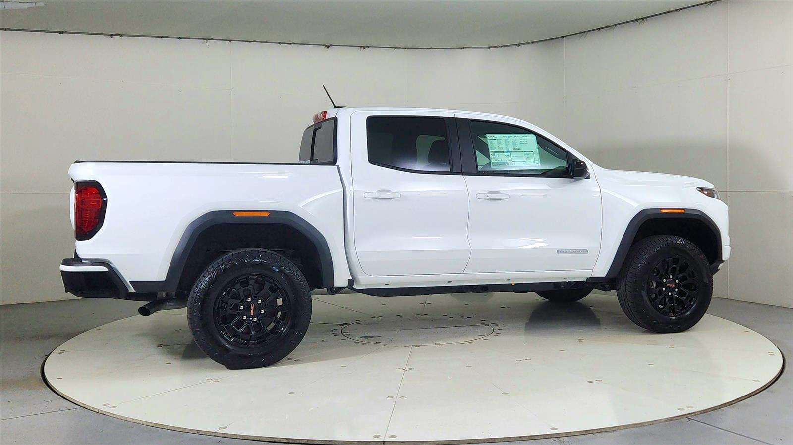 2026 GMC Canyon Elevation - Photo 7