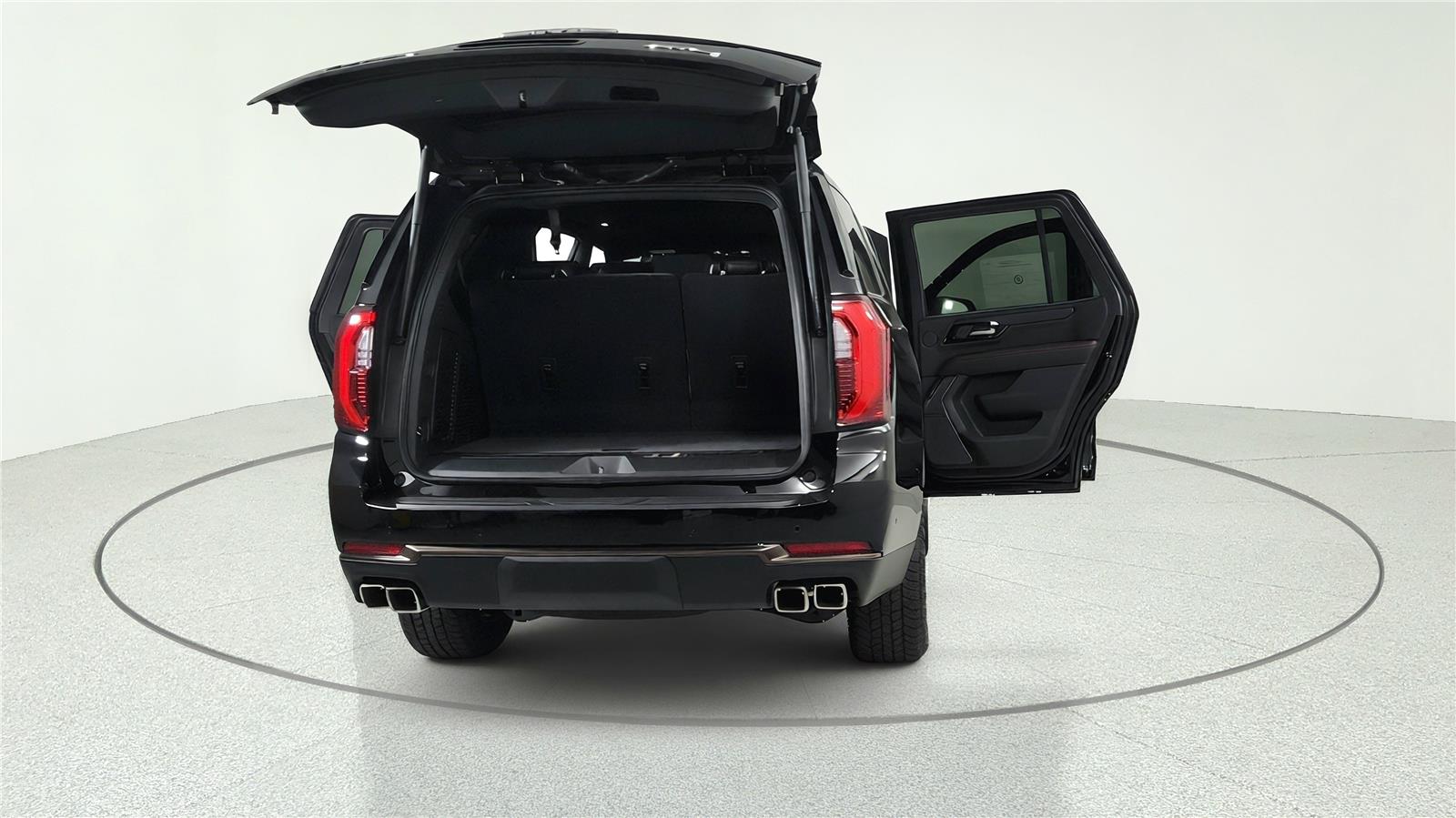 2026 GMC Yukon AT4 Ultimate - Photo 7