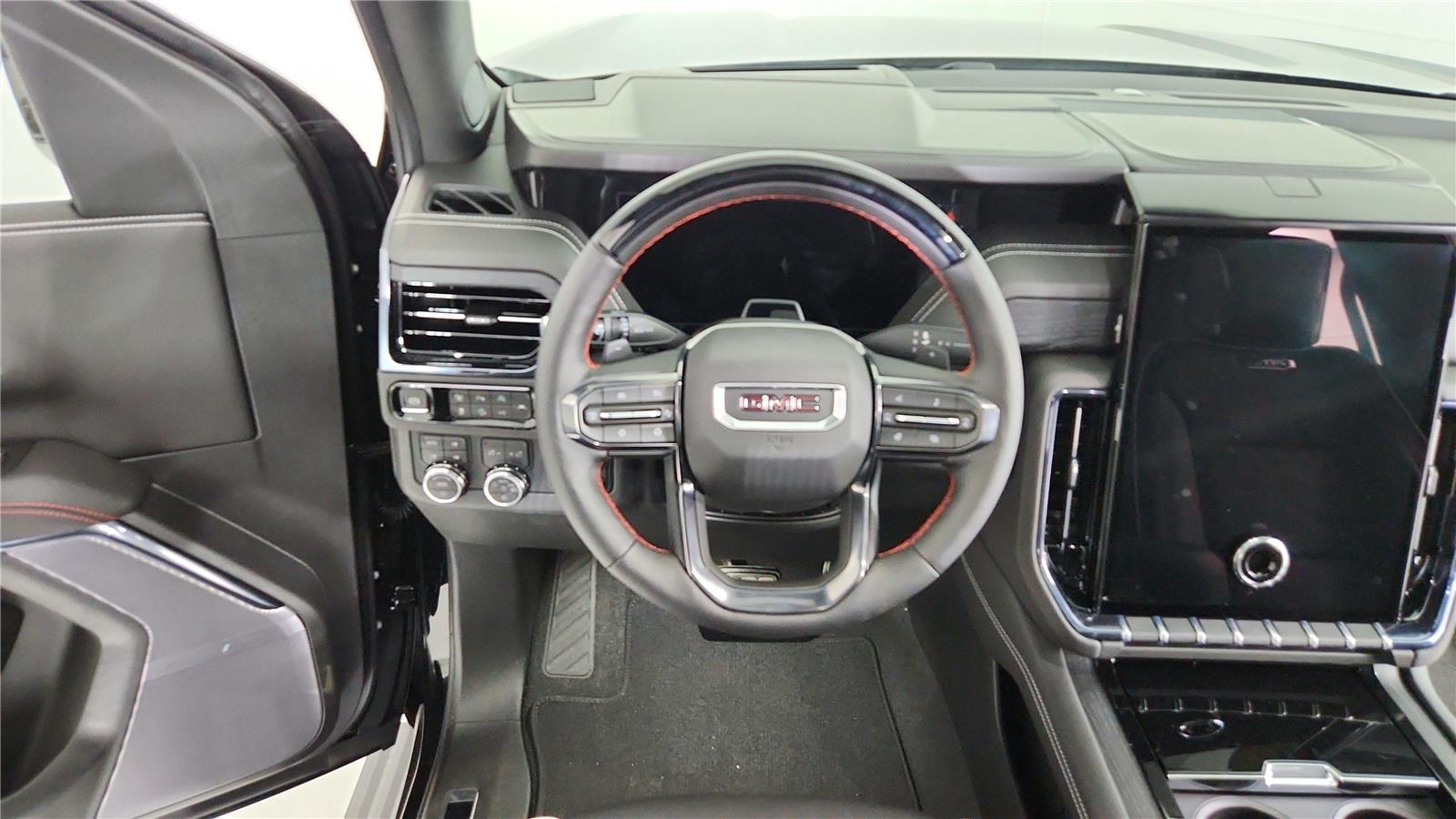 2026 GMC Yukon AT4 Ultimate - Photo 18