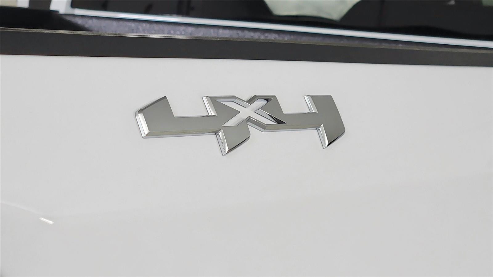 2026 GMC Sierra 1500 SLE - Photo 20