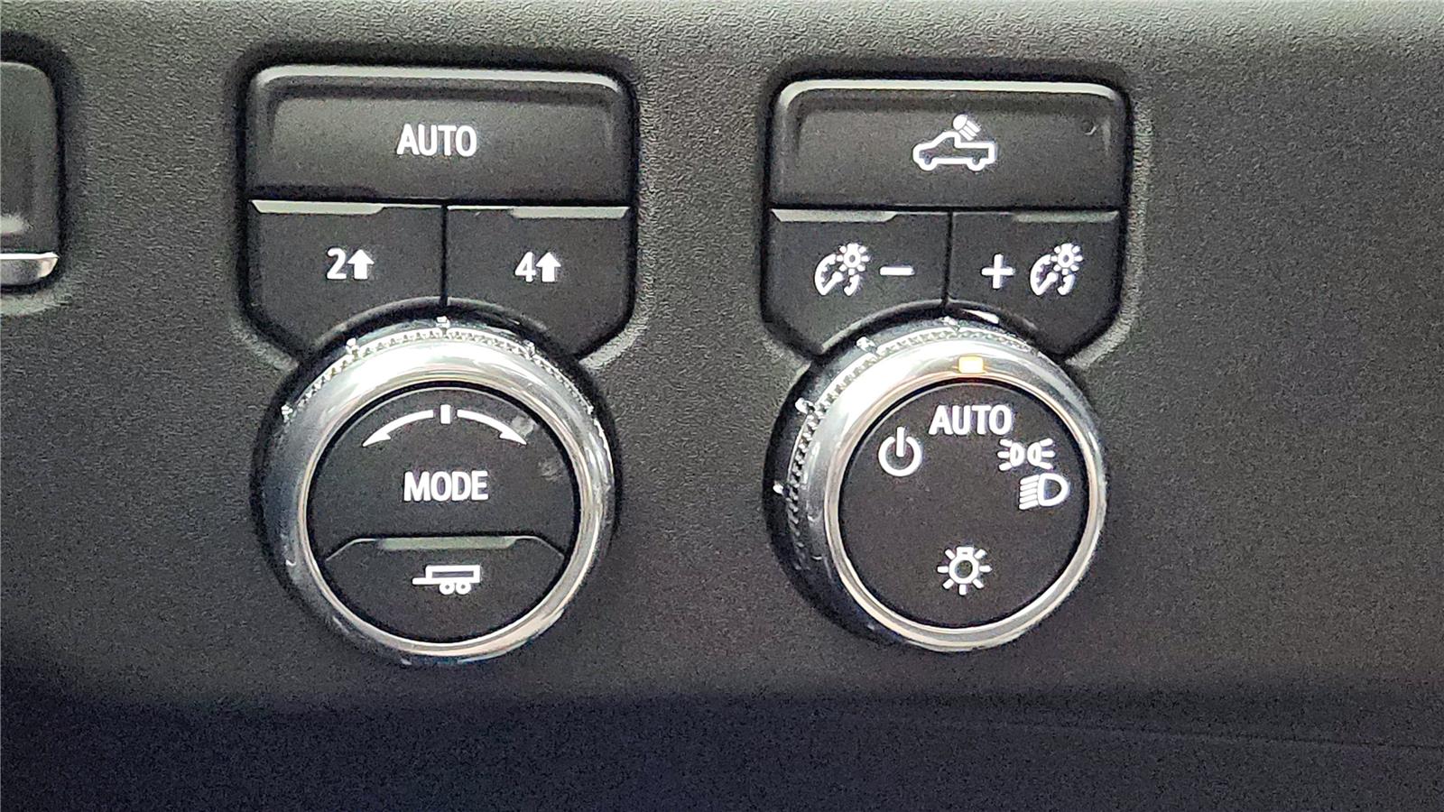 2026 GMC Sierra 1500 SLE - Photo 40