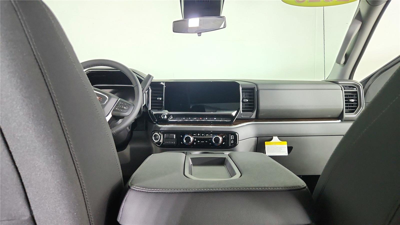 2026 GMC Sierra 1500 SLE - Photo 14