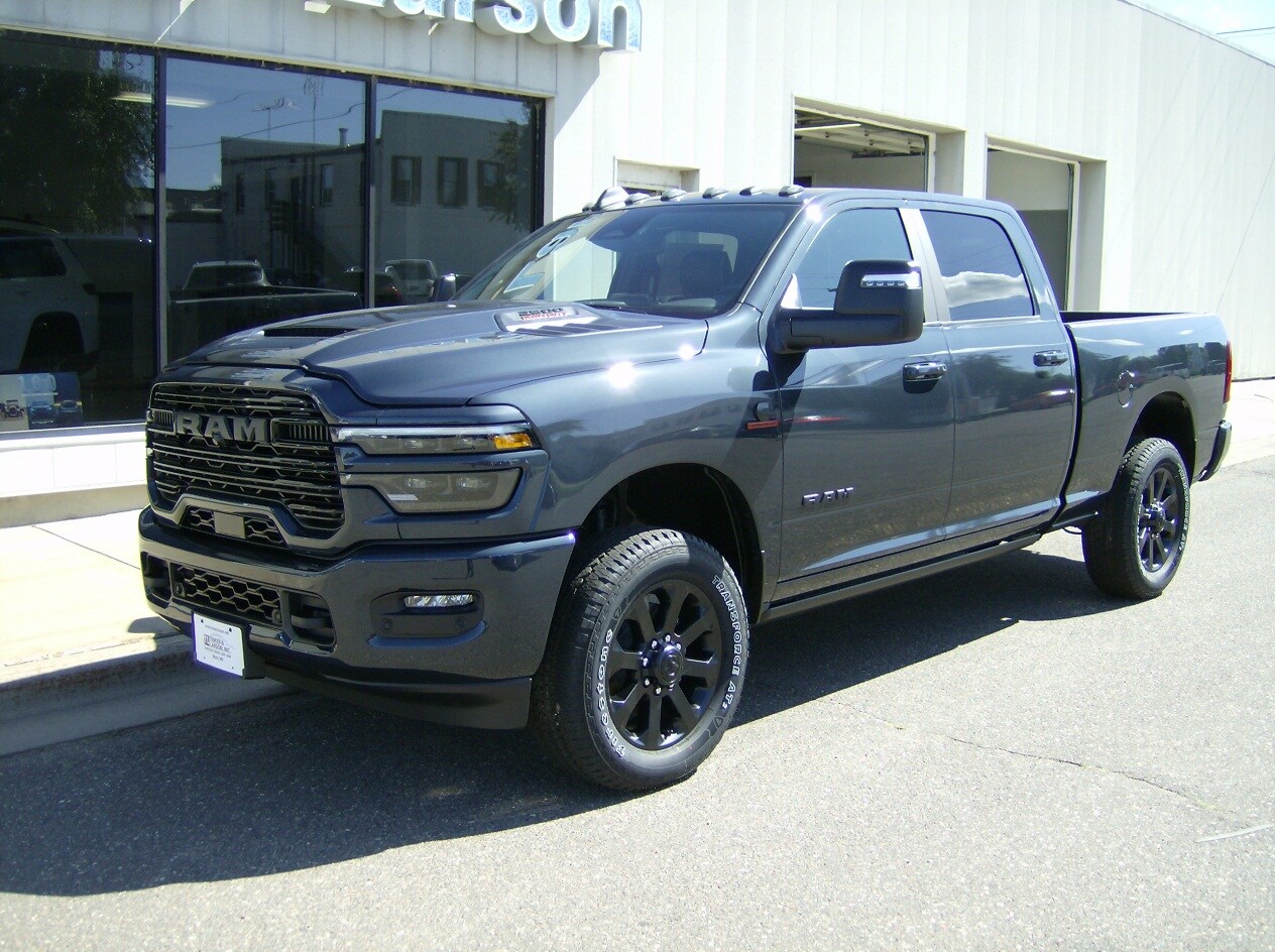 2025 Ram 2500 Laramie photo 2
