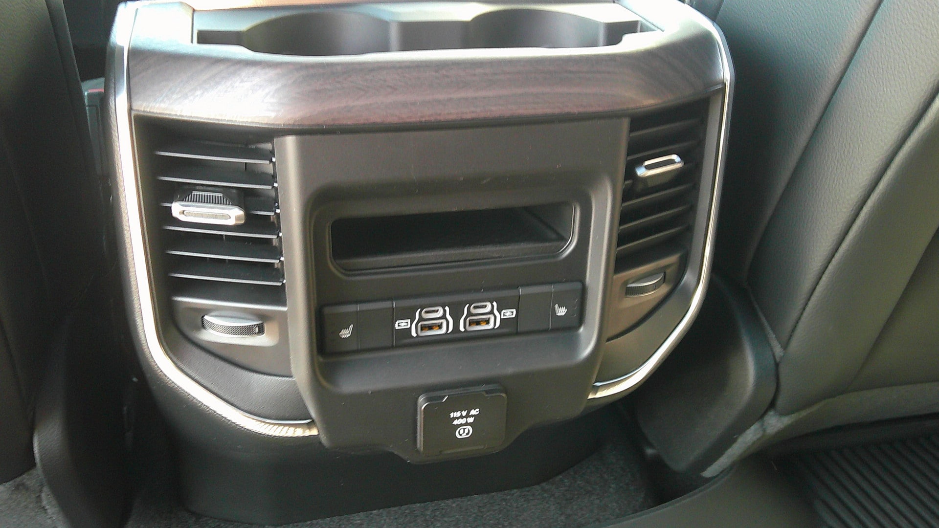 2026 RAM 1500 Laramie - Photo 12