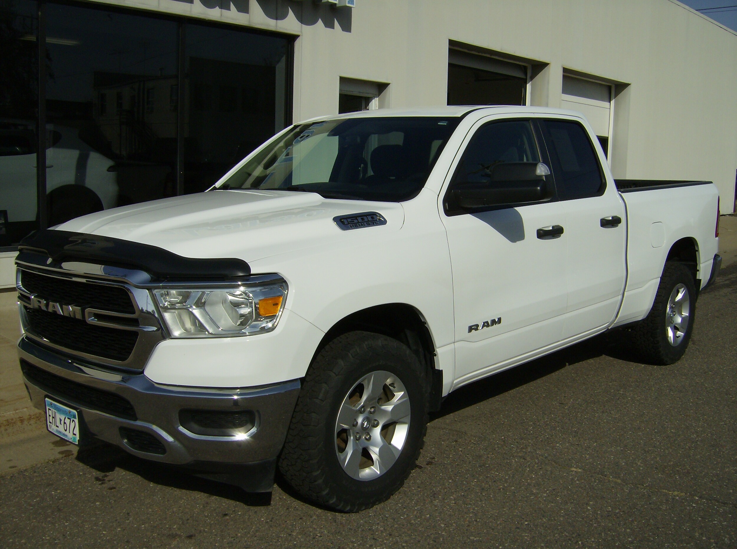 2020 Ram 1500 Tradesman photo 2