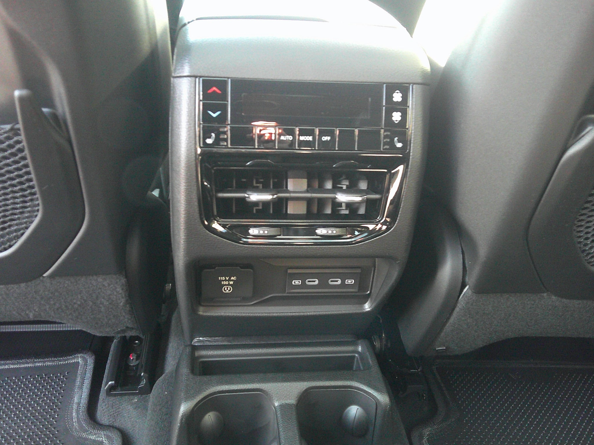 2026 Jeep Grand Cherokee L Limited - Photo 9
