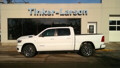 2026 Ram 1500 LARAMIE CREW CAB 4X4 5'7 BOX Pickup