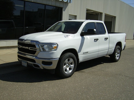 2020 Ram 1500 Tradesman Truck Quad Cab