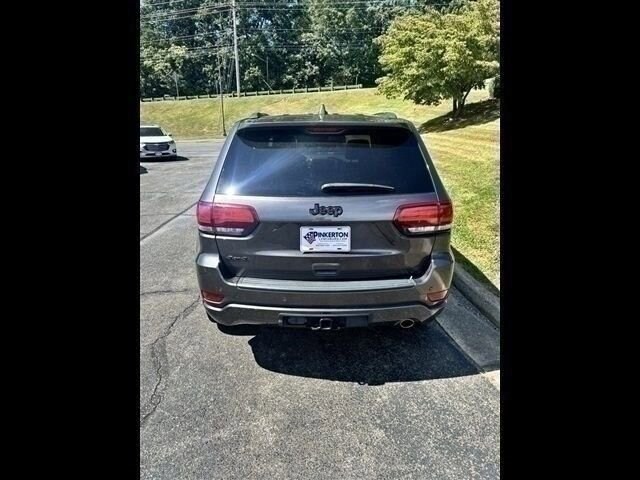 2020 Jeep Grand Cherokee Altitude photo 2