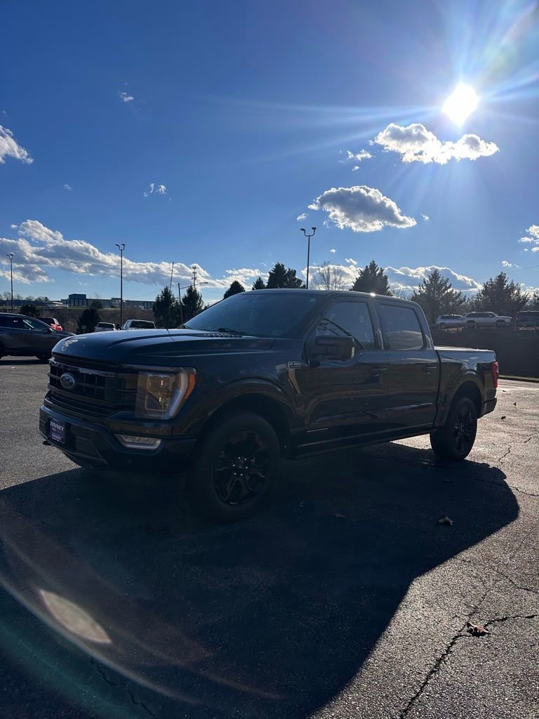 2023 Ford F-150 XL photo 3