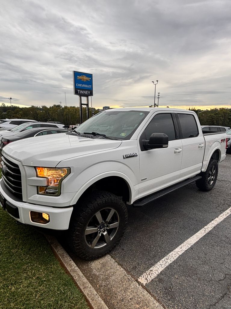 2016 Ford F-150 XLT photo 3