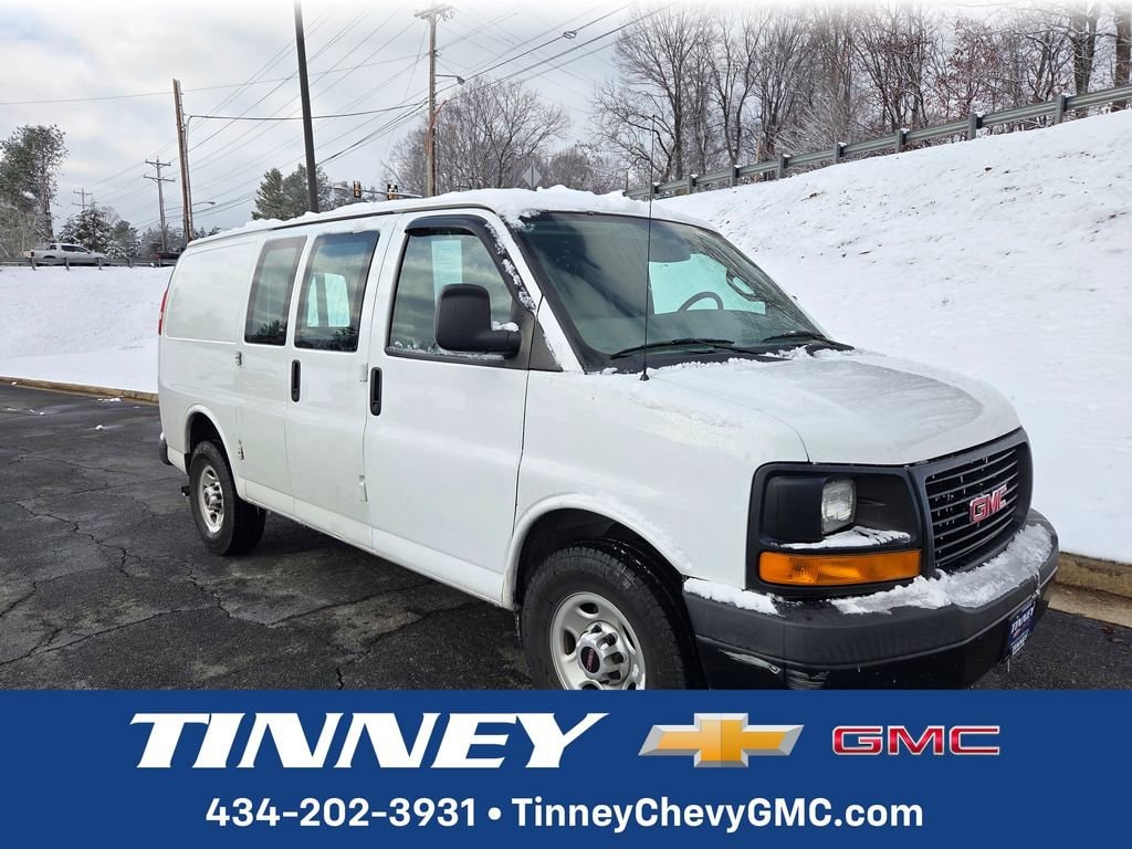 2016 GMC Savana Cargo Work Van's photo