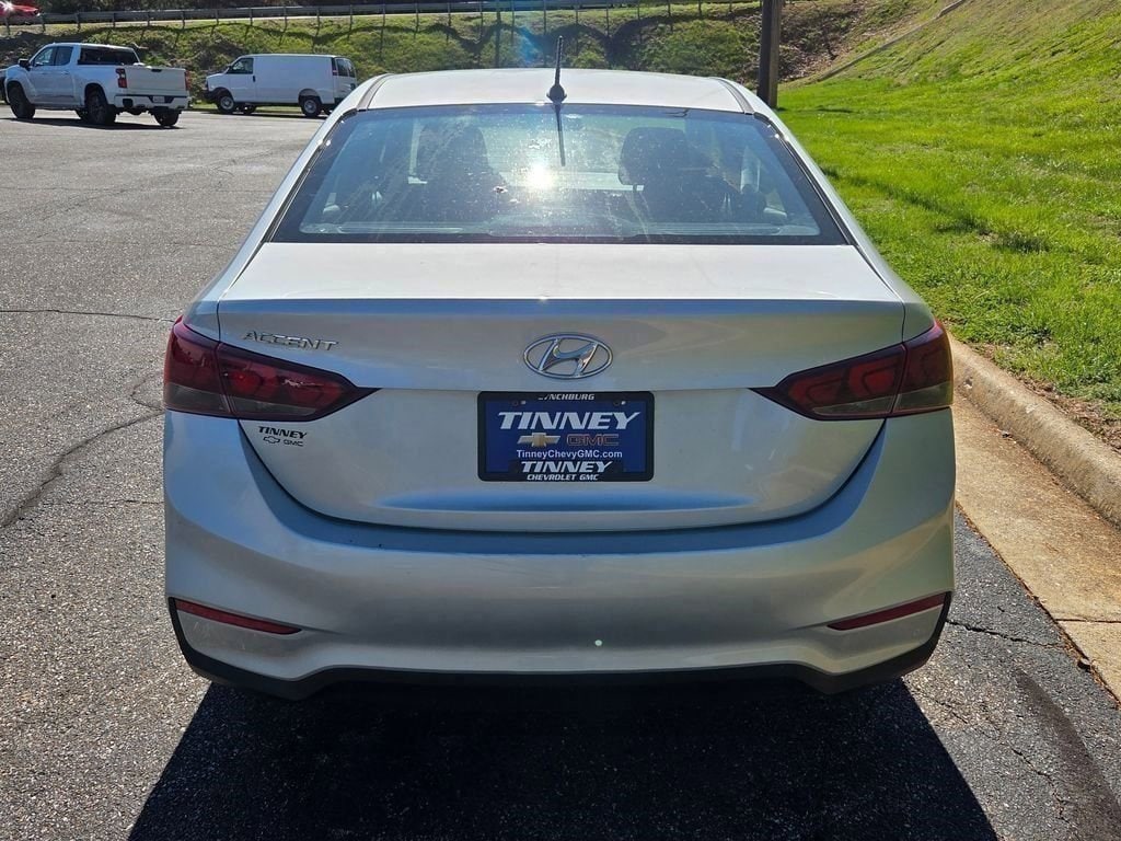 Used 2021 Hyundai Accent SE Sedan