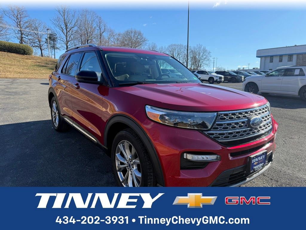 2021 Ford Explorer Limited's photo