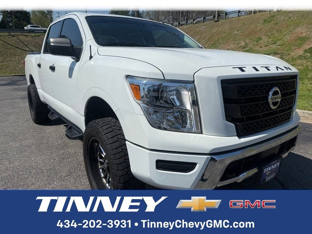 2021 Nissan Titan SV