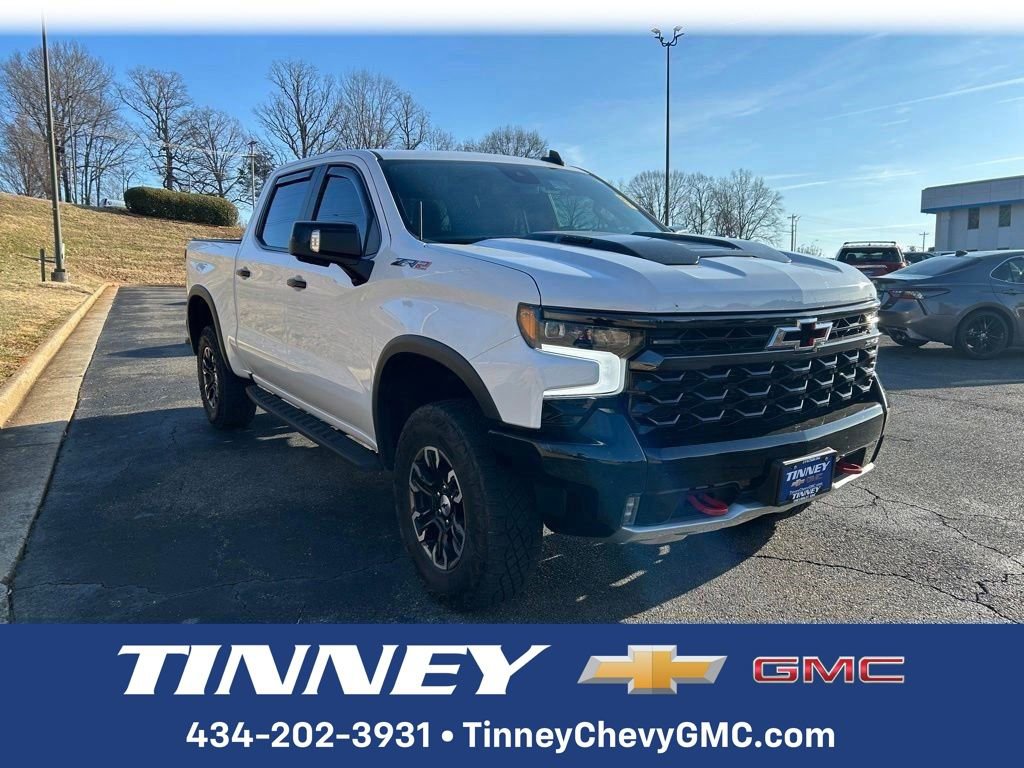 2024 Chevrolet Silverado 1500 ZR2's photo